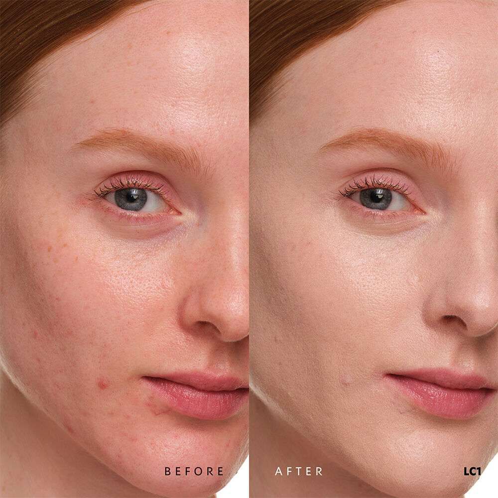 Before and after YSL SKIN AFFAIR SOFT GLOW CUSHION FOUNDATION LC1. Unified complexion with seamless radiant soft glow finish.