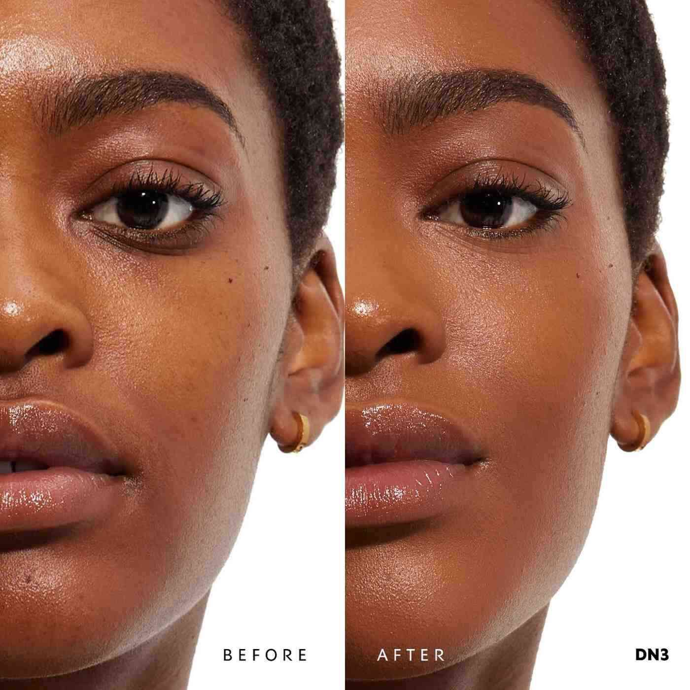 ALL HOURS GLOW FOUNDATION