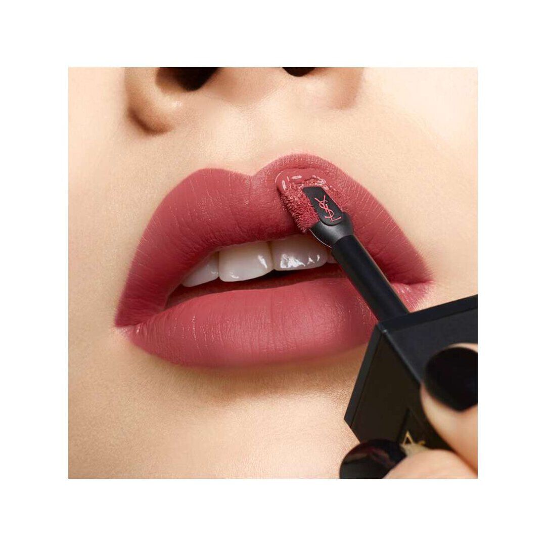 tatouage couture velvet cream 210