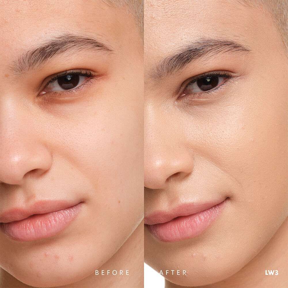 Before and after YSL SKIN AFFAIR SOFT GLOW CUSHION FOUNDATION LW3. Unified complexion with seamless radiant soft glow finish.